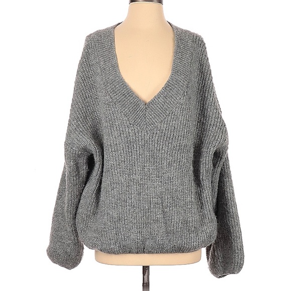 Zara V Neck Oversized Knit - Picture 1 of 2